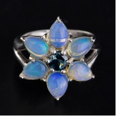 серебряное кольцо с опалом купить