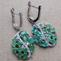 серьги подвески с изумрудами